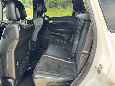 Used 2019 Jeep Grand Cherokee Altitude AWD/4WD image 25