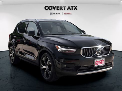 Used 2020 Volvo XC40 T5 Inscription w/ Protection Package Premier AWD/4WD image 9