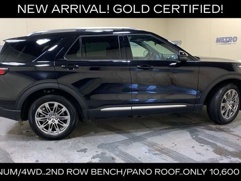 Certified 2025 Ford Explorer Platinum AWD/4WD image 2