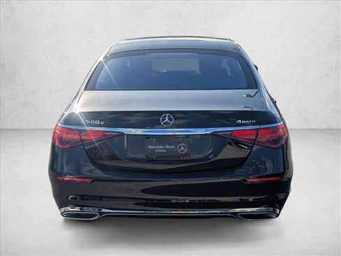 Used 2025 Mercedes-Benz S 580e 4MATIC Sedan image 7