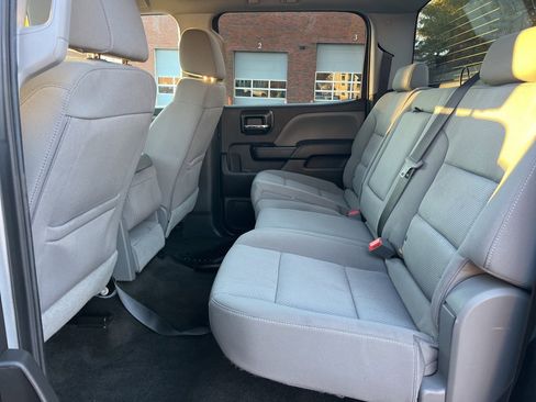 Used 2018 Chevrolet Silverado 1500 Custom w/ Rally 1 Edition image 17