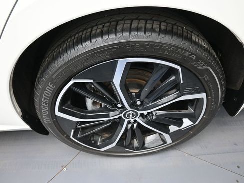 Used 2024 Nissan Altima 2.5 SR image 15