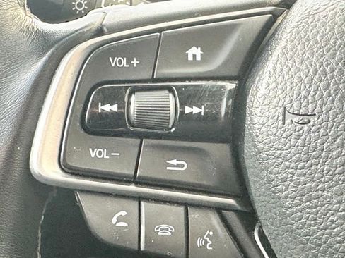 Used 2021 Honda Accord Touring image 11