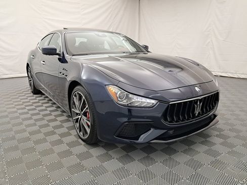Used 2022 Maserati Ghibli Modena Q4 image 2