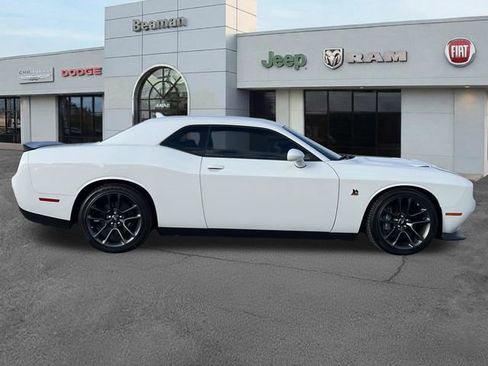 Used 2023 Dodge Challenger R/T Scat Pack RWD image 8