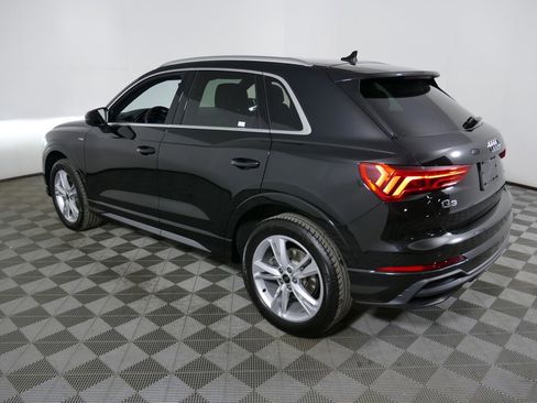Used 2024 Audi Q3 2.0T Premium w/ Convenience Package AWD/4WD image 5