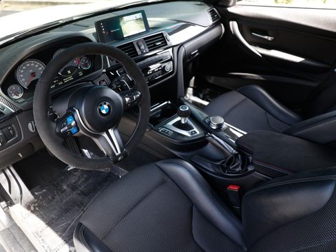 Used 2018 BMW M3 RWD image 6