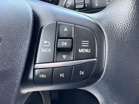 Used 2025 Ford Escape Active AWD/4WD image 21