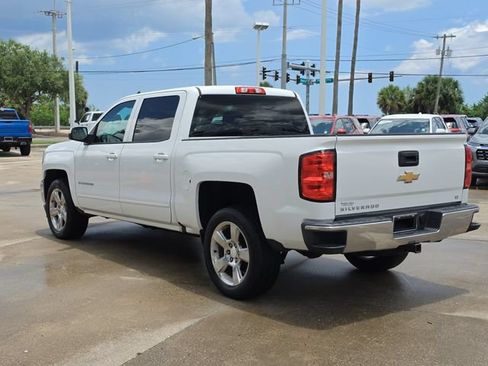 Used 2018 Chevrolet Silverado 1500 LT w/ All Star Edition RWD image 3