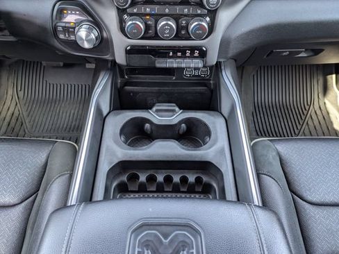 Used 2022 RAM 1500 Laramie AWD/4WD image 19