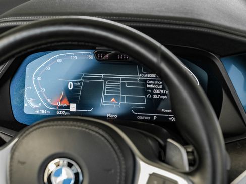 Used 2022 BMW X5 xDrive40i w/ M Sport Package AWD/4WD image 19