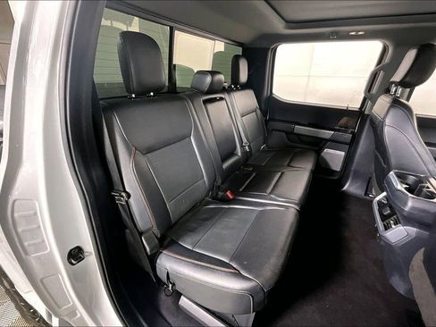 Used 2023 Ford F150 Lariat w/ Max Trailer Tow Package image 27