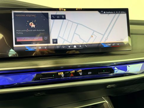 Certified 2025 BMW 740i w/ Premium Package RWD image 22
