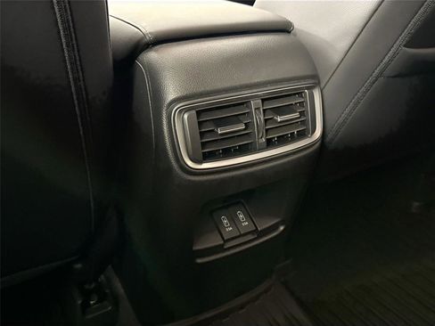 Used 2022 Honda CR-V Touring image 37