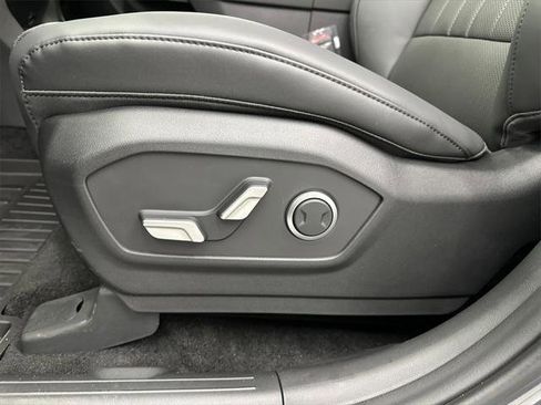 New 2026 Hyundai Santa Fe SEL image 10