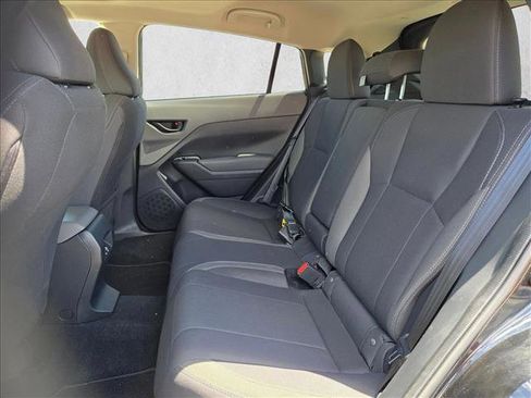 Used 2025 Subaru Crosstrek 2.0i Premium image 13