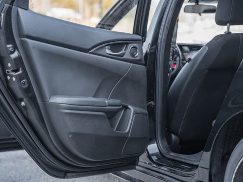 Used 2021 Honda Civic Sport image 28