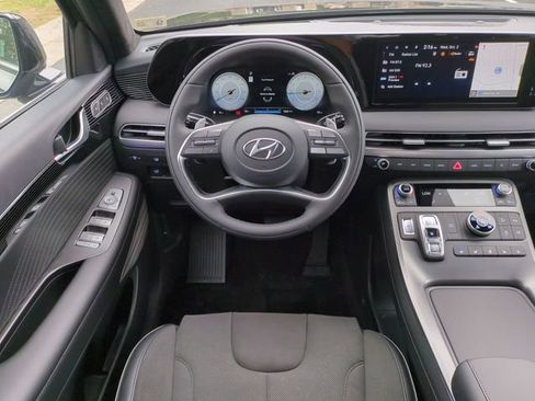 Used 2025 Hyundai Palisade Calligraphy AWD/4WD image 15