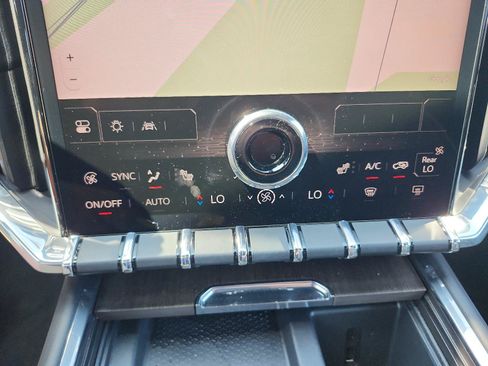 Certified 2024 GMC Acadia Denali w/ Super Cruise Package FWD image 19