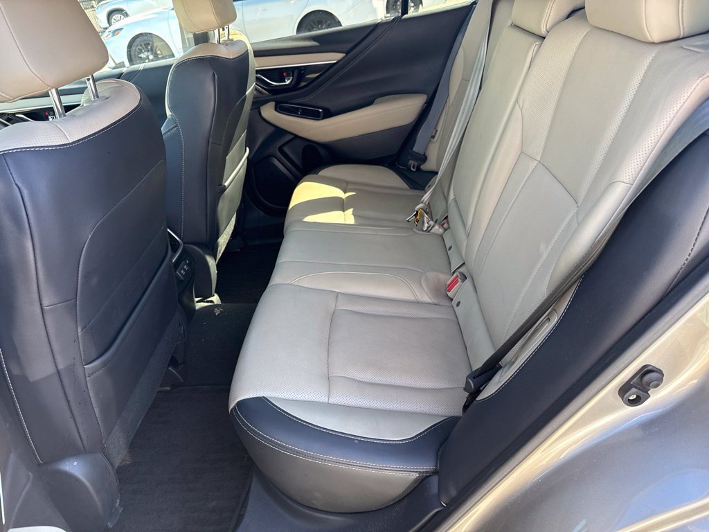 Used 2020 Subaru Outback Limited AWD/4WD image 12
