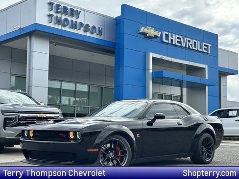 Used 2019 Dodge Challenger R/T Scat Pack image 1