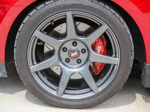 Used 2011 Ford Mustang GT Premium w/ Electronics Pkg RWD image 11
