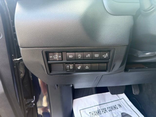 Used 2022 Toyota Tundra Limited AWD/4WD image 25