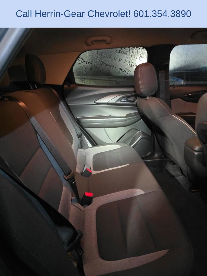 Used 2025 Chevrolet TrailBlazer LT FWD image 15