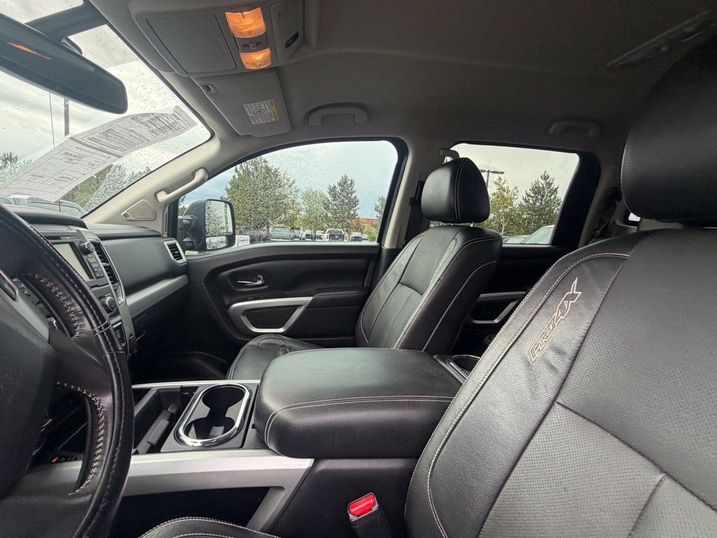 Used 2017 Nissan Titan PRO-4X w/ Pro-4x Convenience Package AWD/4WD image 20