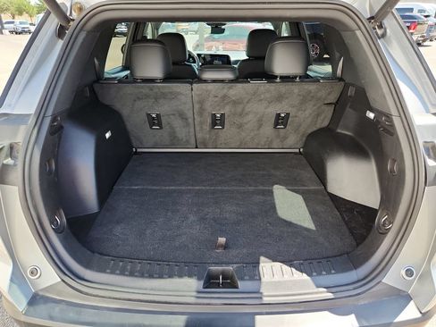 Used 2025 Chevrolet Equinox LT w/ Convenience Package II FWD image 15