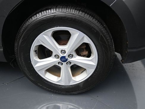 Used 2016 Ford Edge SE AWD/4WD image 18