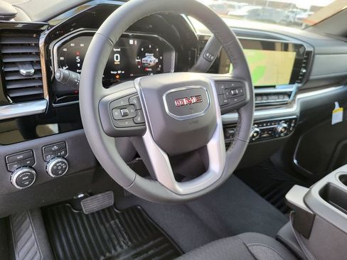 New 2026 GMC Sierra 1500 Elevation image 19