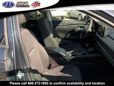Used 2023 Honda Accord EX image 15