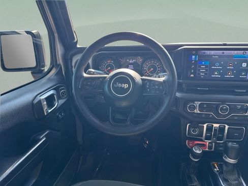 Used 2024 Jeep Wrangler Unlimited Sport AWD/4WD image 24