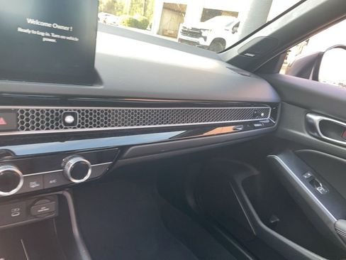 Used 2025 Honda Civic Sport image 23