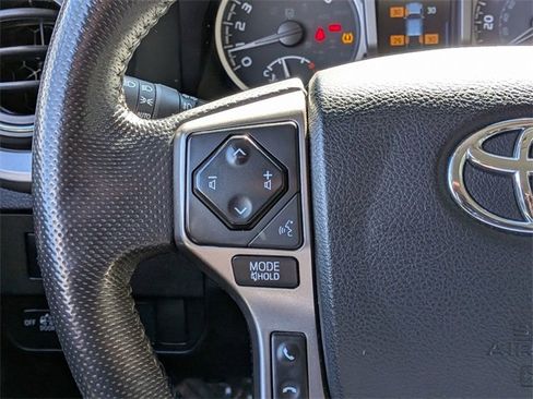 Used 2022 Toyota Tacoma SR5 image 15