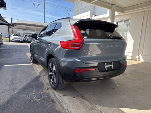 Certified 2023 Volvo XC40 B5 Plus w/ Protection Package Premier image 7