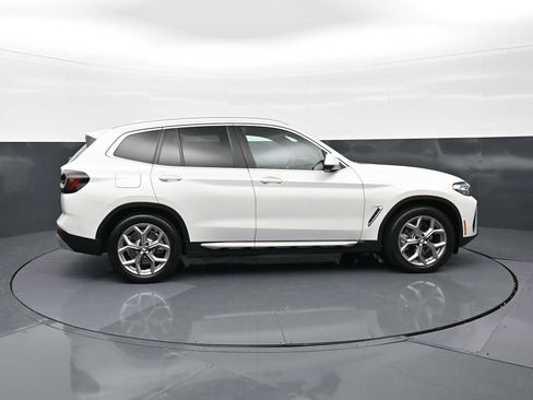 Certified 2024 BMW X3 sDrive30i w/ Convenience Package RWD image 4