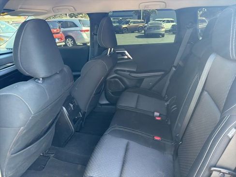 Used 2022 Mitsubishi Outlander ES AWD/4WD image 8