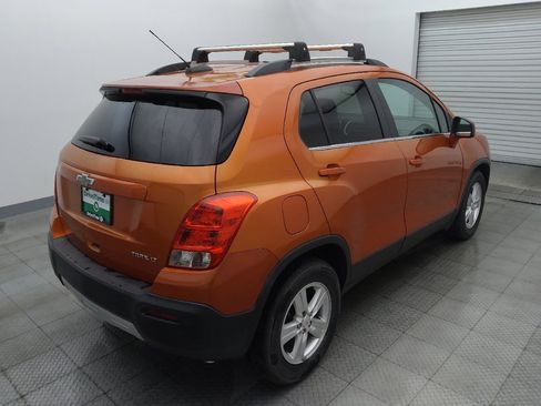 Used 2016 Chevrolet Trax LT w/ LT Convenience Package FWD image 9