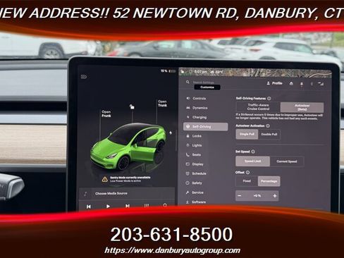 Used 2023 Tesla Model Y Performance AWD/4WD image 15
