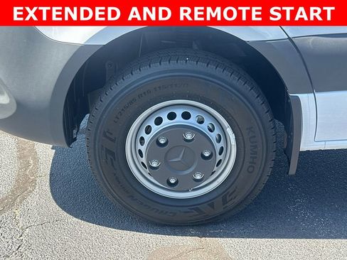 Used 2025 Mercedes-Benz Sprinter 3500 image 12