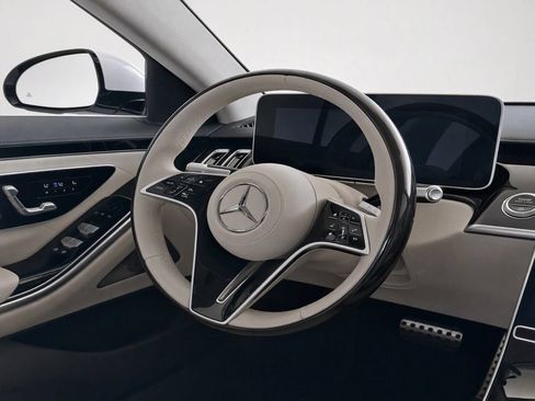 Used 2023 Mercedes-Benz S 580 4MATIC Sedan image 19