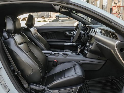 Used 2022 Ford Mustang Premium image 29