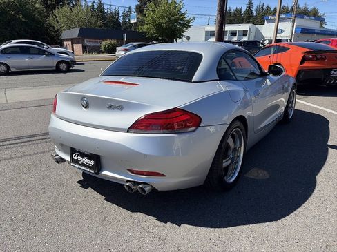 Used 2009 BMW Z4 sDrive35i RWD image 10