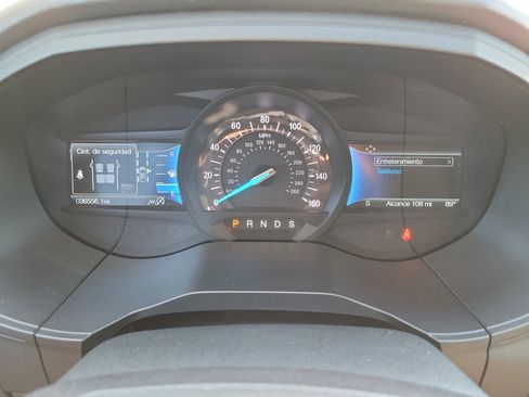 Used 2022 Ford Edge SE image 31