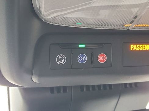 New 2025 GMC Canyon Elevation w/ Convenience Package image 23