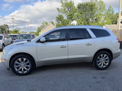 Used 2011 Buick Enclave CXL FWD image 5