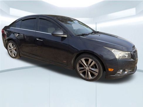Used 2014 Chevrolet Cruze LTZ w/ RS Package image 6