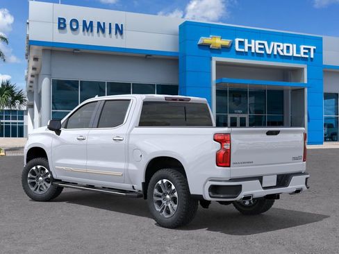 New 2026 Chevrolet Silverado 1500 High Country AWD/4WD image 4